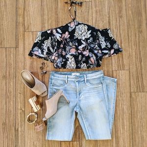🖤 Black Floral Off Shoulder Halter Crop Top Small